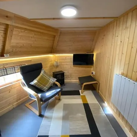 High Quality Cabin With Views Of Ben Nevis Banavie Exterior photo